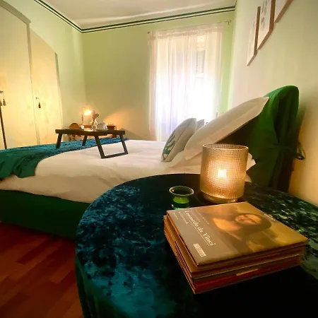 Apartman Metro Bengasi La Dimora Di Lucrezia